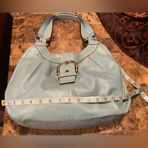 🩵Coach~Tiffany Blue Large Lynne Hobo Crinkle Patent Leather Silver Hardware - Picture 14 of 17